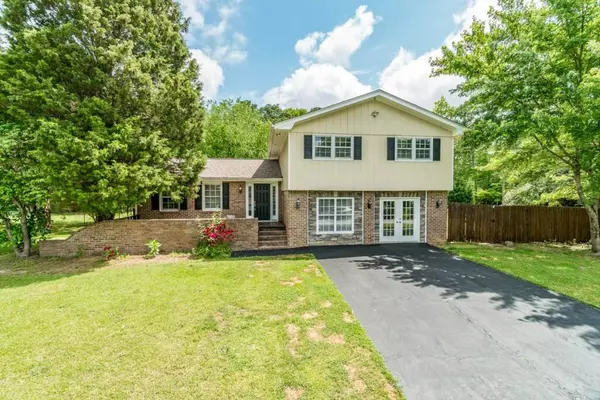 2024 Deerfield RUN, Snellville, GA 30078