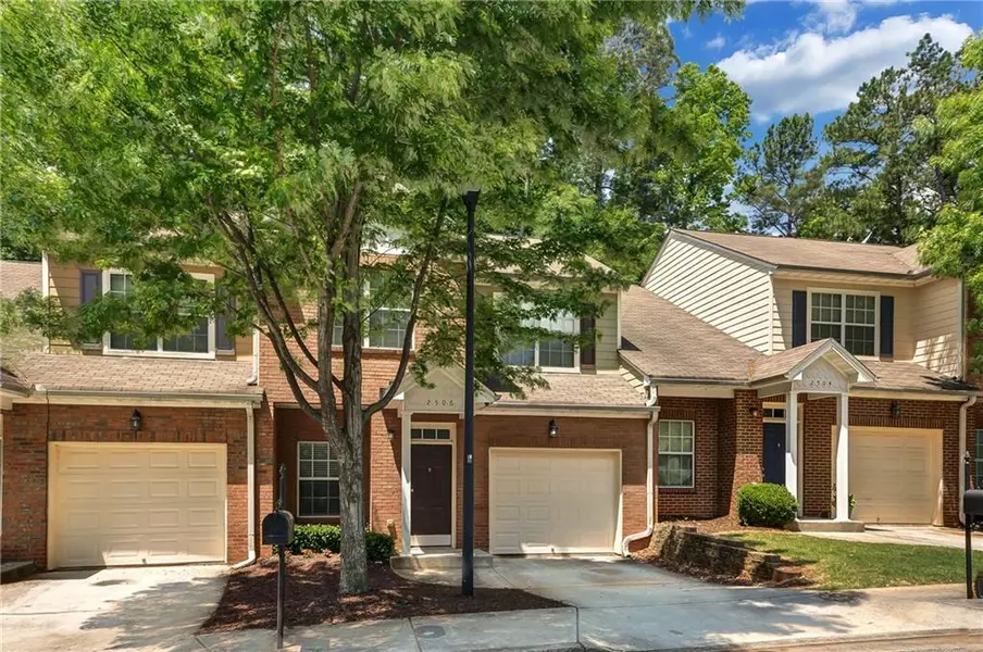 2506 Laurel CIR NW, Atlanta, GA 30311