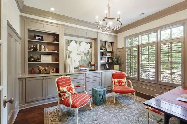 Atlanta, GA 30342,272 LAKE FORREST LN NE