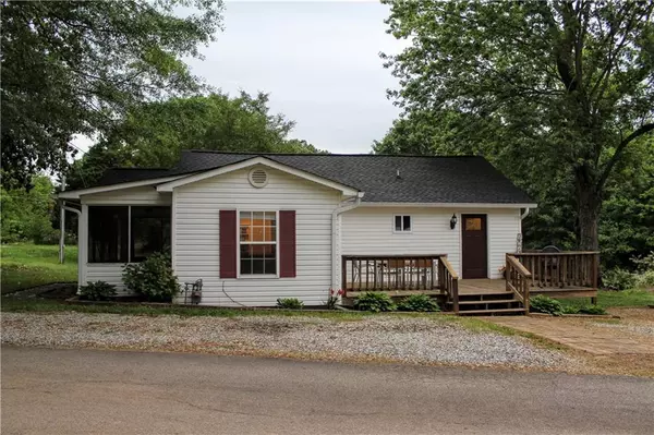 Mount Airy, GA 30563,1783 Demorest Mount Airy HWY