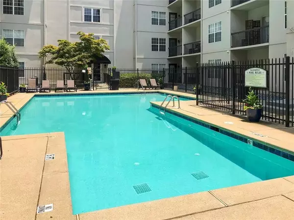 Atlanta, GA 30309,1075 Peachtree WALK NE #315