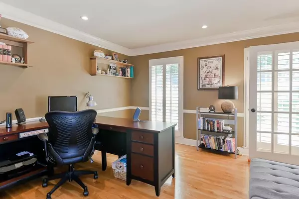 Roswell, GA 30076,565 Wood Valley TRCE