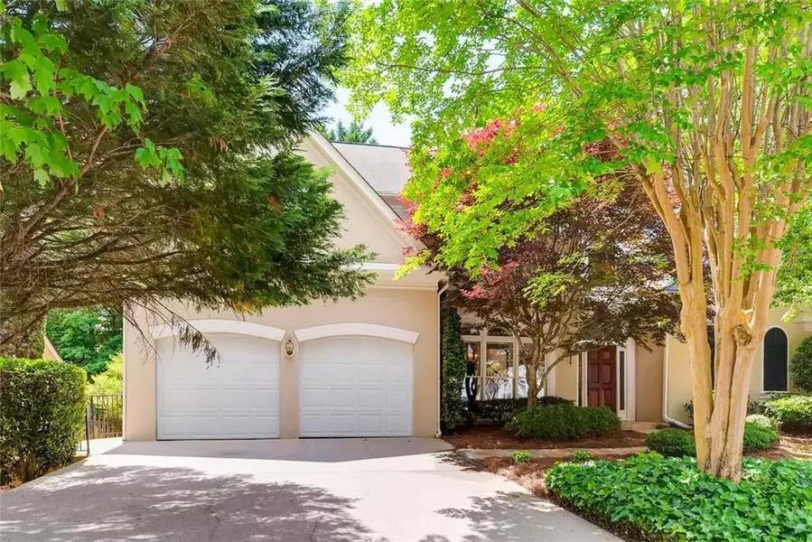 2303 Briarleigh WAY, Dunwoody, GA 30338