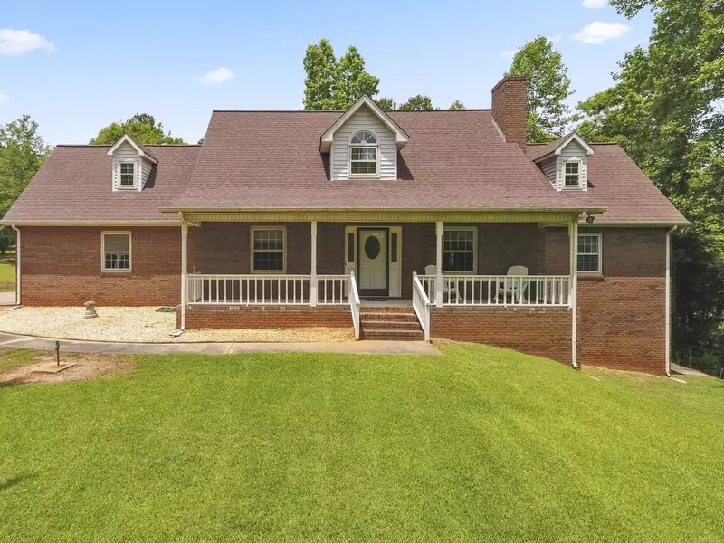 3628 TANNERS MILL RD, Gainesville, GA 30507