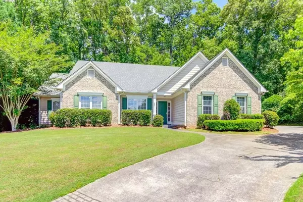 Sugar Hill, GA 30518,905 Thoroughbred TRCE