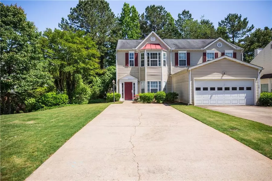 2585 Thorngate WAY, Acworth, GA 30101