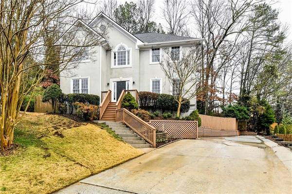 225 Glen Ivy DR, Roswell, GA 30076