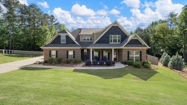 419 DOGWOOD LN, Jefferson, GA 30549