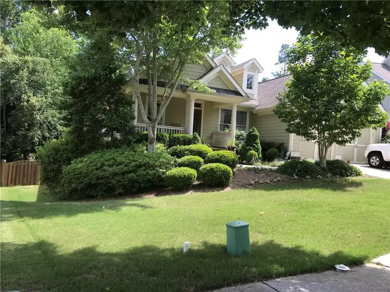 7918 Sleepy Lagoon WAY, Flowery Branch, GA 30542