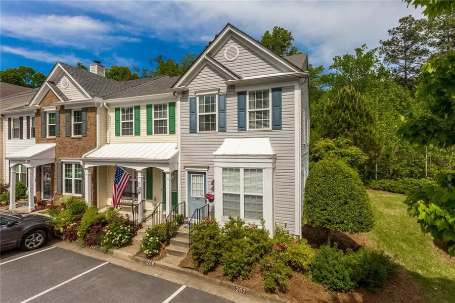 207 Buckland DR, Alpharetta, GA 30022