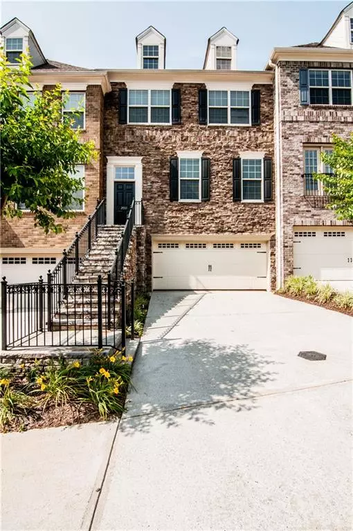 Roswell, GA 30075,2011 Manchester WAY