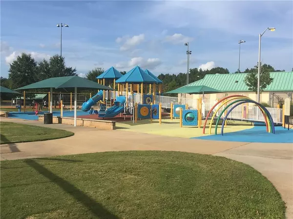 Loganville, GA 30052,2537 Bay Crest LN