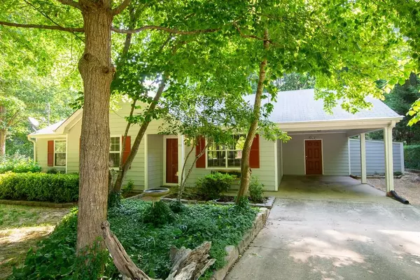 Winder, GA 30680,211 Brooks LN