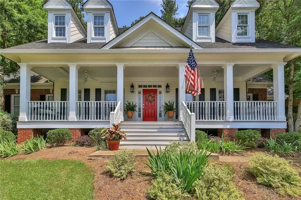 Roswell, GA 30075,5055 Old Oak TRCE