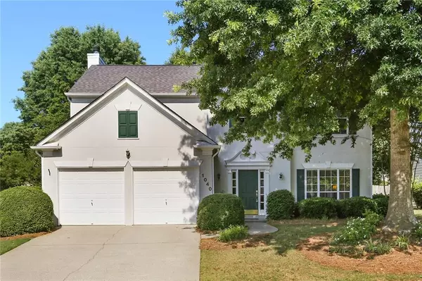 1040 Lyndhurst WAY, Roswell, GA 30075