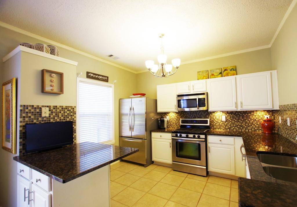 Alpharetta, GA 30022,9155 Nesbit Ferry RD #126