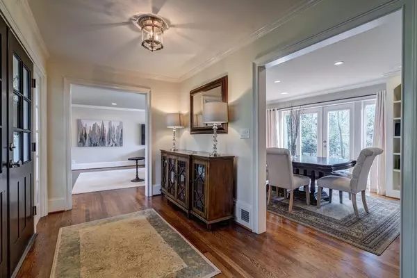 Atlanta, GA 30342,545 Forestdale DR