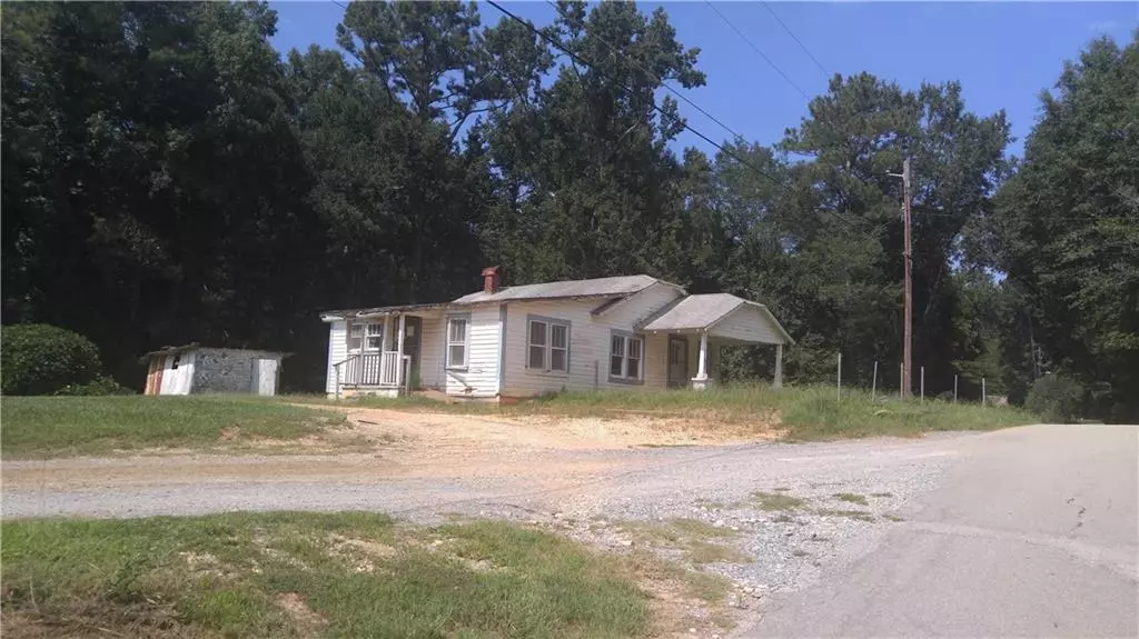 153 S Kelley ST, Tallapoosa, GA 30176