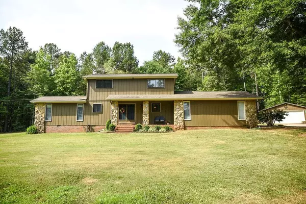 106 Cannongate Circle,  Sharpsburg,  GA 30277
