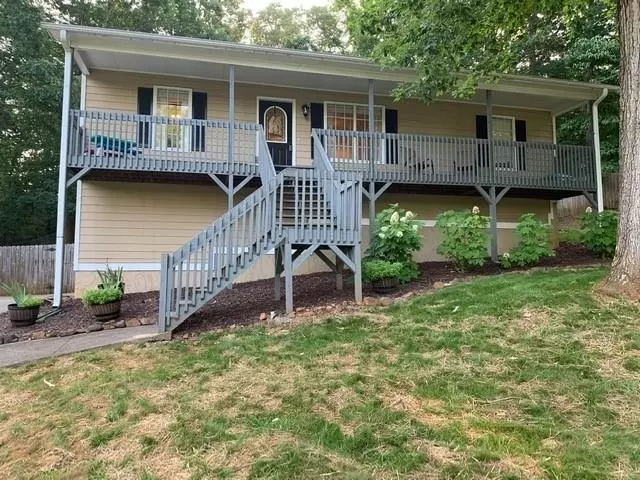 Dallas, GA 30132,164 COTTONWOOD LOOP