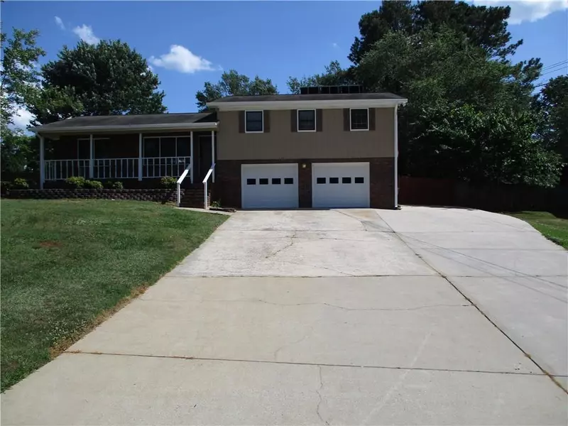 3028 Leesburg TRL, Woodstock, GA 30189