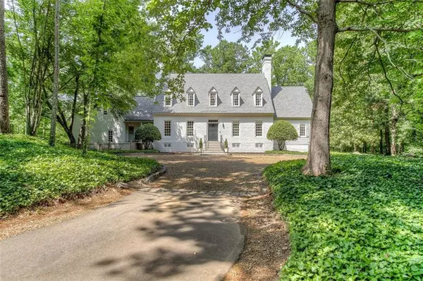 3812 ROCK IVY TRL NE, Roswell, GA 30075