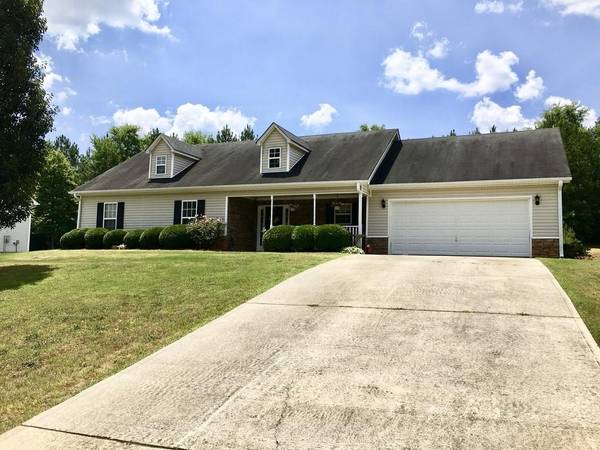 95 Clover Valley DR, Covington, GA 30016