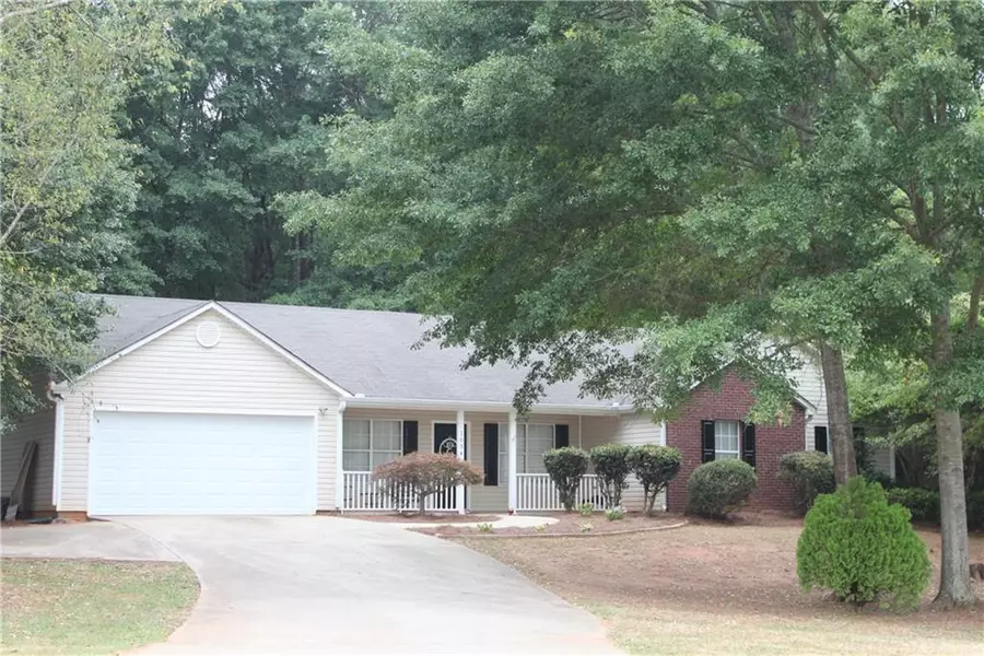 1034 WINDSOR DR, Monroe, GA 30656