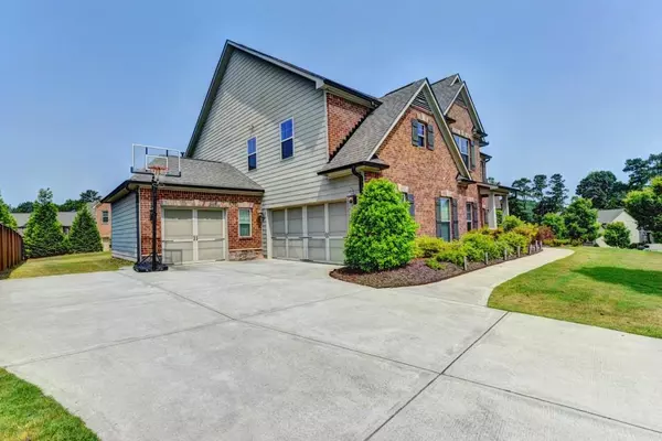 Sugar Hill, GA 30518,5914 Deer Walk TRL