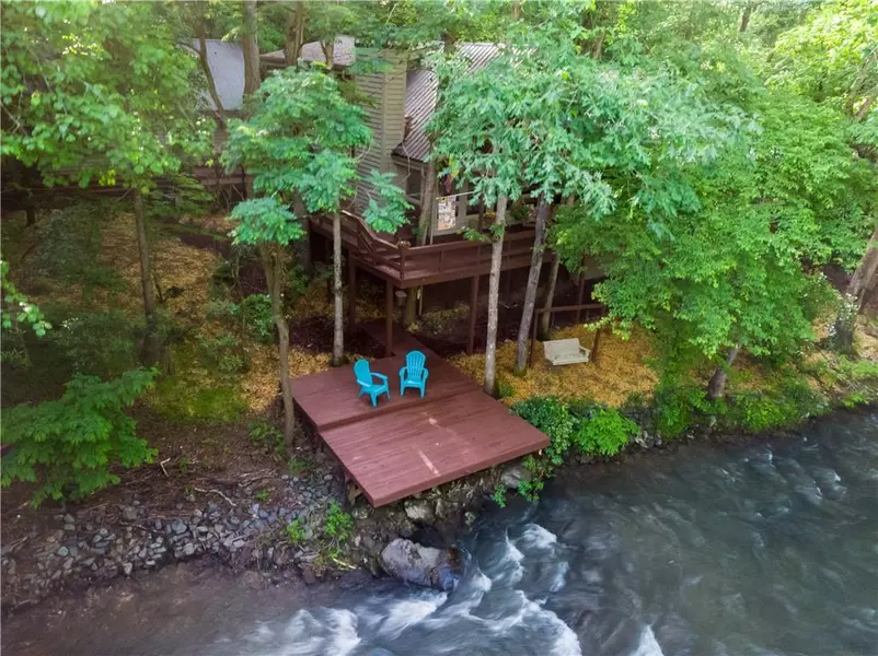 90 Rocky Waters BND, Ellijay, GA 30536