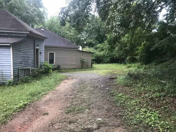 Griffin, GA 30223,622 ELLIS ST