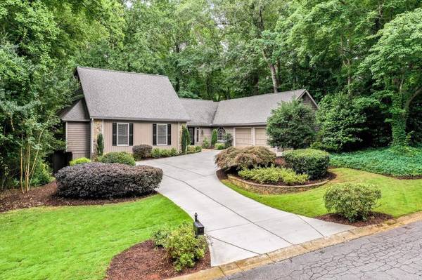 3382 Rivendell Court, Roswell, GA 30075