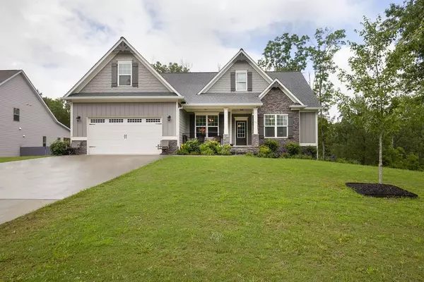 52 GRAND GEORGIAN CT NE, Cartersville, GA 30121