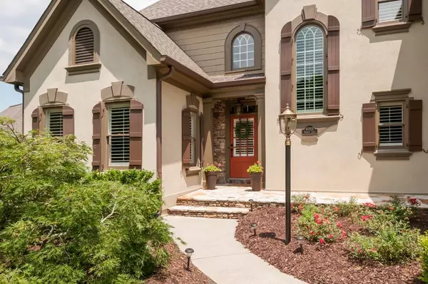 Suwanee, GA 30024,6005 Oakbury LN