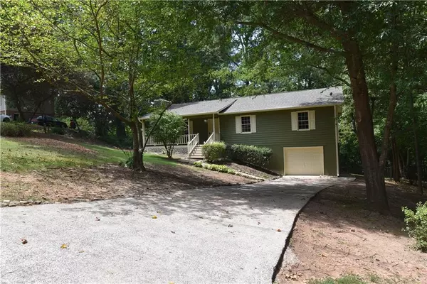 307 Carmon DR, Canton, GA 30115