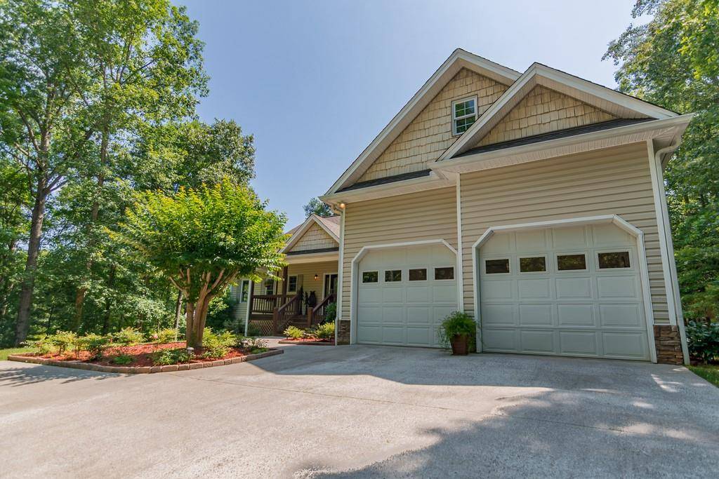 Ellijay, GA 30536,153 RIDGEVIEW TRL