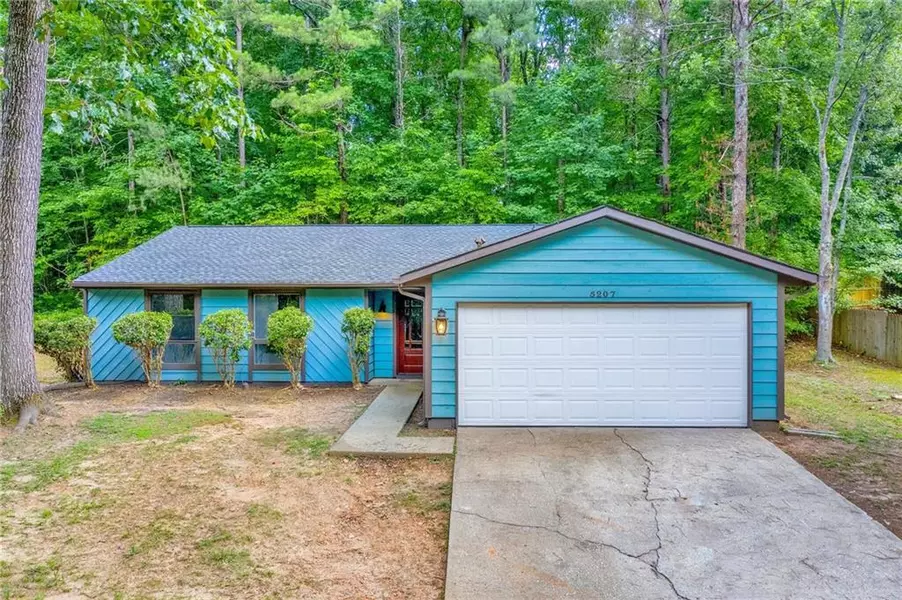 5207 Martins Crossing RD, Stone Mountain, GA 30088