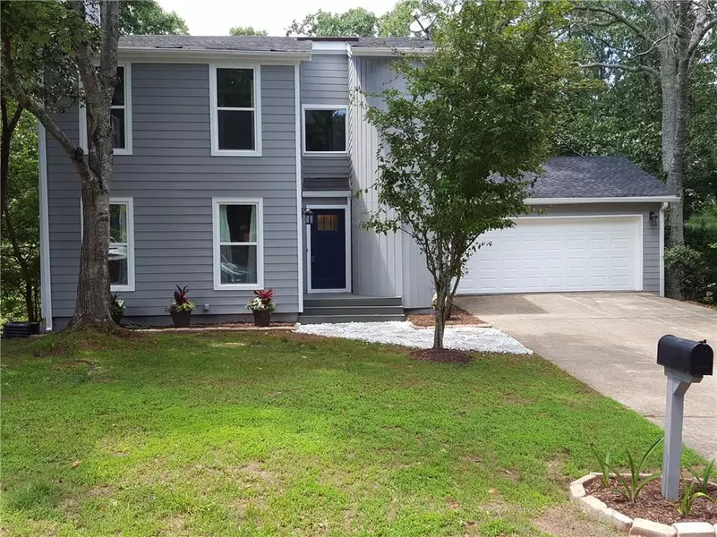 235 N Falcon BLF, Johns Creek, GA 30022