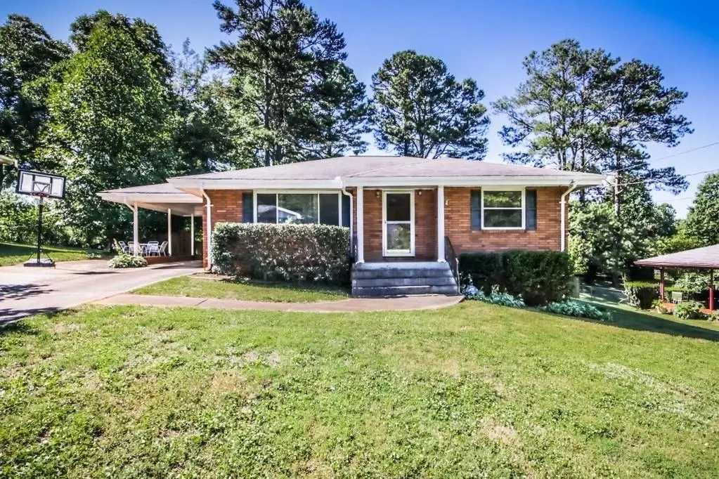 Smyrna, GA 30082,956 Magnolia DR SE