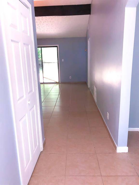 Fairburn, GA 30213,7245 Buck Creek DR