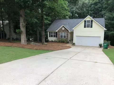 1645 White Oak DR, Winder, GA 30680