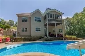 186 White Oak RDG, Ellijay, GA 30540