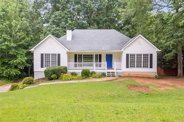 423 Sterling DR, Powder Springs, GA 30127