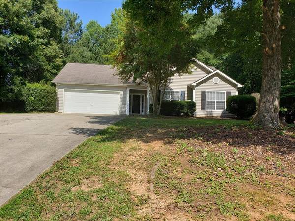 120 Macedonia Woods DR, Newnan, GA 30263