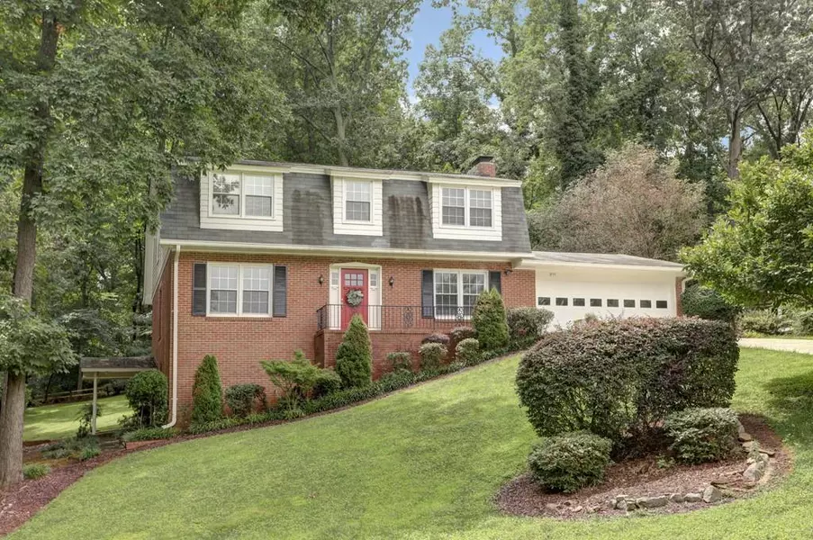 2535 Bentbrook DR, Dunwoody, GA 30360