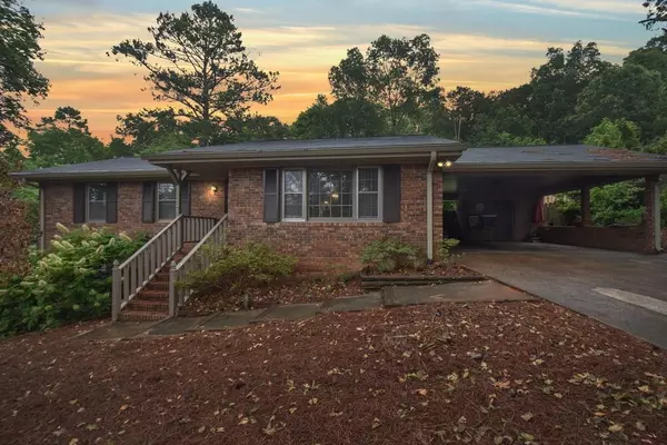 64 Buena Vista CIR SE, Cartersville, GA 30121