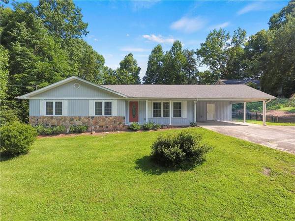 3136 Lake Ranch DR, Gainesville, GA 30506