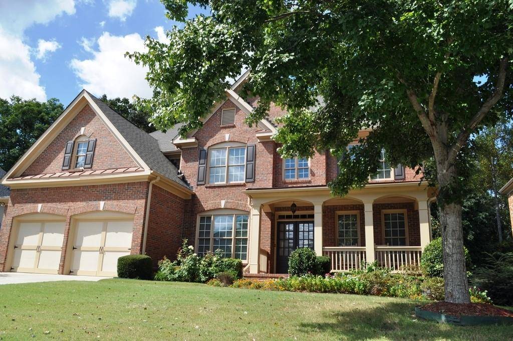 5652 Ashleigh Walk DR, Suwanee, GA 30024