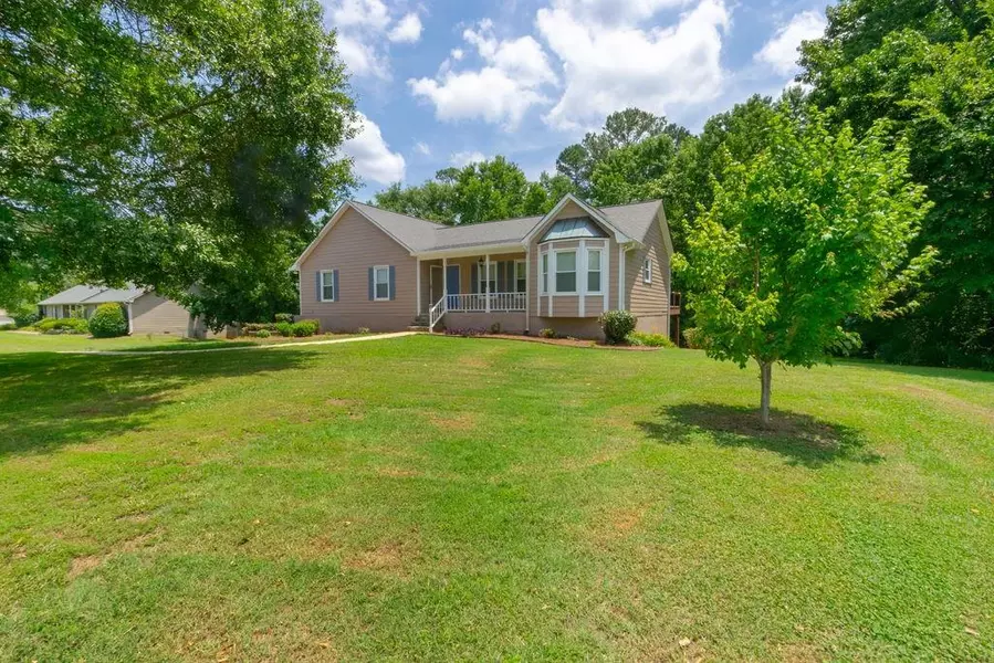 87 Dogwood Trail DR, Stockbridge, GA 30281