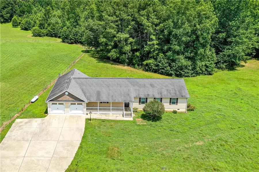 327 Iron Hill RD, Taylorsville, GA 30178